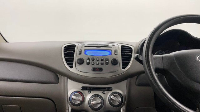 Second-hand 2016 Hyundai i10 Sportz 1.1L for sale in Jaipur-36