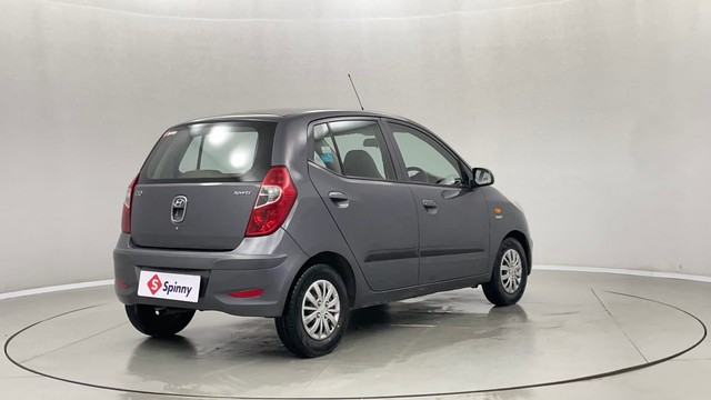 Second-hand 2016 Hyundai i10 Sportz 1.1L for sale in Jaipur-3