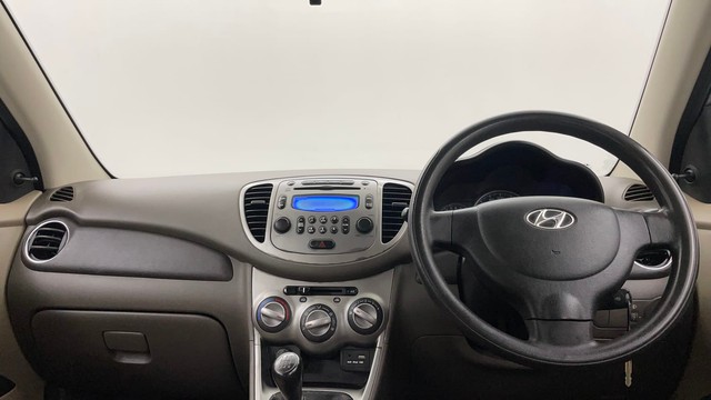 Second-hand 2016 Hyundai i10 Sportz 1.1L for sale in Jaipur-11
