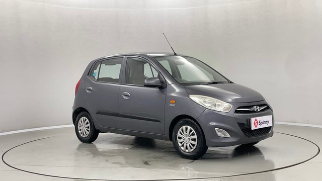 Second-hand 2016 Hyundai i10 Sportz 1.1L for sale in Jaipur-1