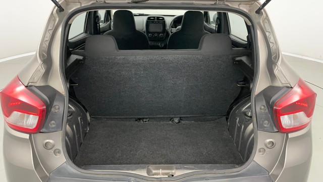 Second-hand 2017 Renault KWID 1.0 AMT RXT for sale in Jaipur-9