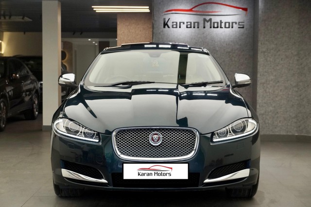 Second-hand 2015 Jaguar XF 2.0 Litre Petrol for sale in New Delhi-3