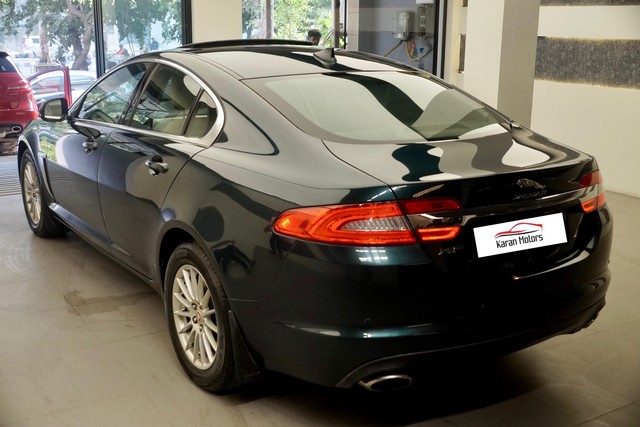 Second-hand 2015 Jaguar XF 2.0 Litre Petrol for sale in New Delhi-10