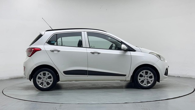 Second-hand 2014 Hyundai Grand i10 1.2 Kappa Sportz BSIV for sale in Chandigarh-2