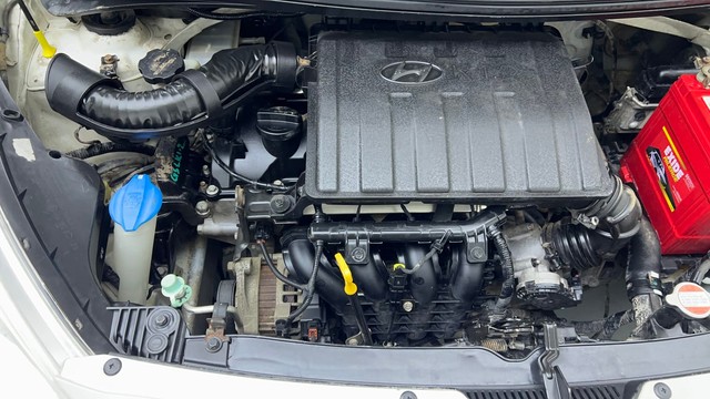 Second-hand 2014 Hyundai Grand i10 1.2 Kappa Sportz BSIV for sale in Chandigarh-29