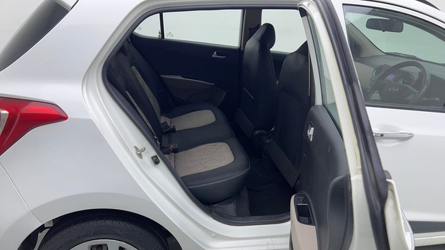 Second-hand 2014 Hyundai Grand i10 1.2 Kappa Sportz BSIV for sale in Chandigarh-34