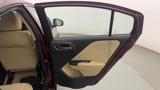 Second-hand 2018 Honda City V for sale in Chandigarh-26