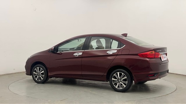 Second-hand 2018 Honda City V for sale in Chandigarh-5