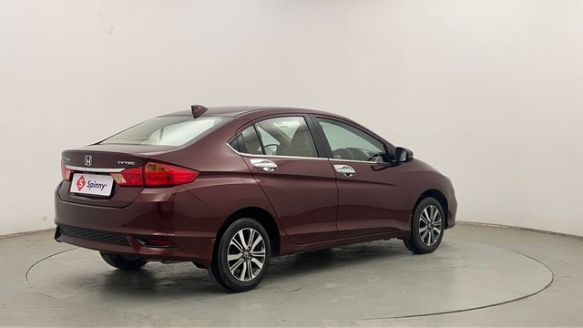 Second-hand 2018 Honda City V for sale in Chandigarh-3