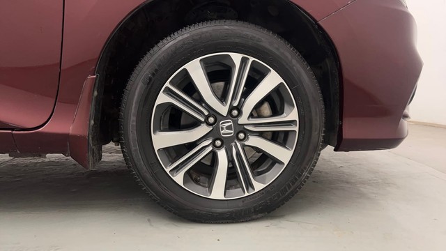 Second-hand 2018 Honda City V for sale in Chandigarh-17