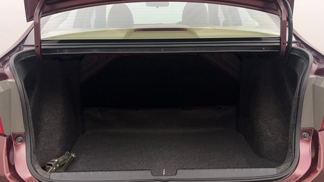 Second-hand 2018 Honda City V for sale in Chandigarh-9