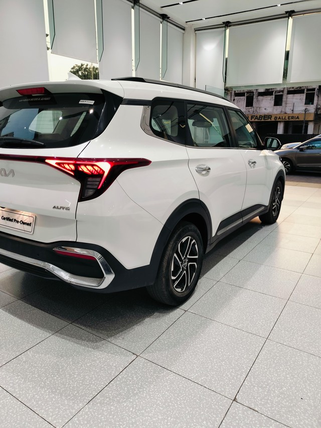 Kia Carens Luxury Plus Diesel AT BSVI Second-hand 2023 Kia Carens Luxury Plus Diesel AT BSVI for sale in Jaipur-7