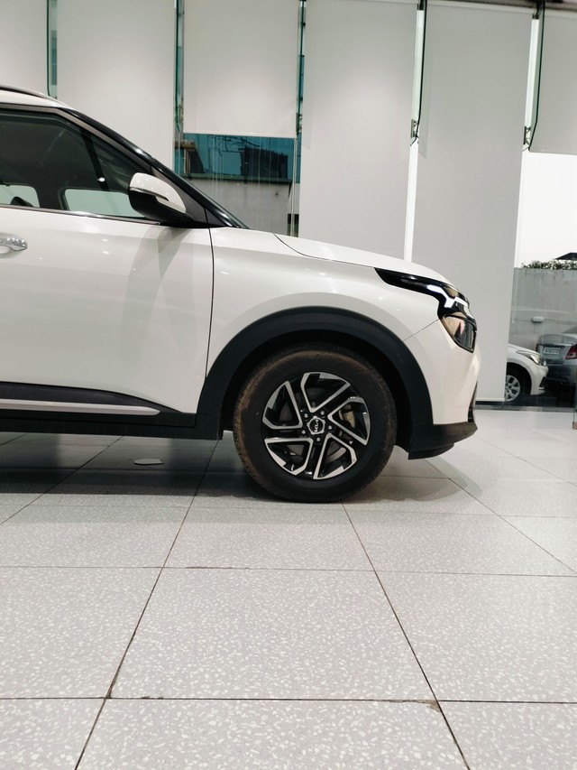 Kia Carens Luxury Plus Diesel AT BSVI Second-hand 2023 Kia Carens Luxury Plus Diesel AT BSVI for sale in Jaipur-3