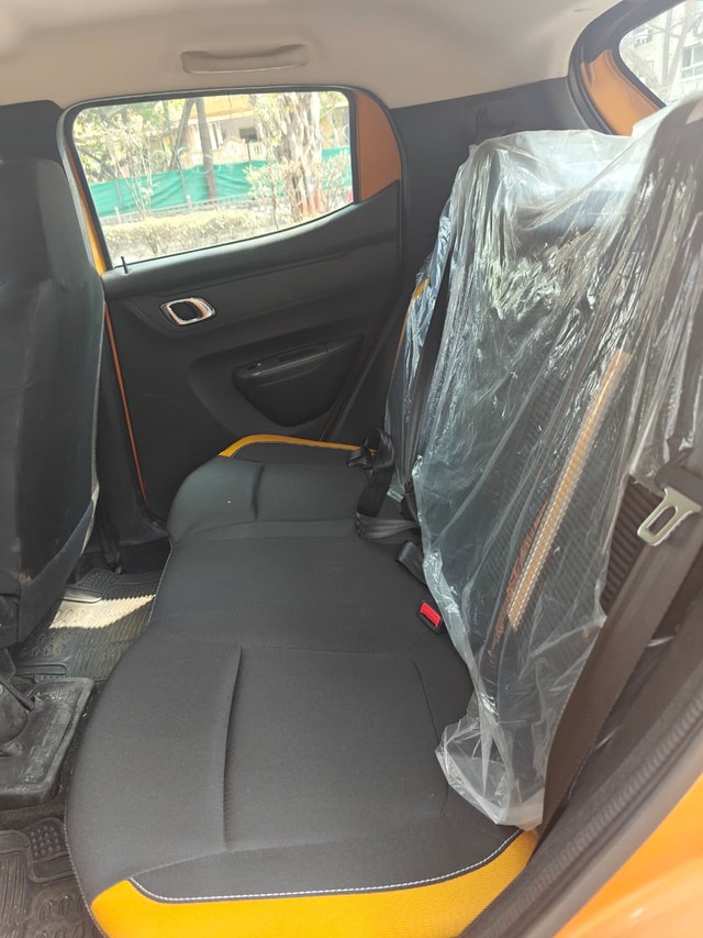 Second-hand 2023 Renault KWID CLIMBER AMT BSVI for sale in Mumbai-11