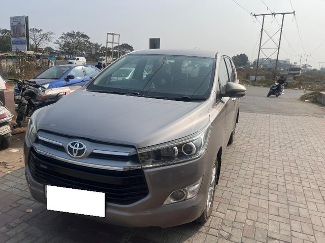 Second-hand 2018 Toyota Innova Crysta 2.4 ZX MT BSIV for sale in Vadodara-0