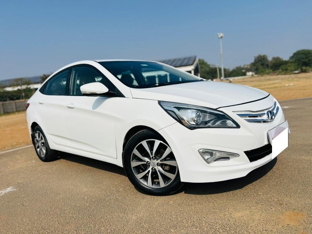 Second-hand 2016 Hyundai Verna 1.6 VTVT AT SX for sale in Vadodara-7