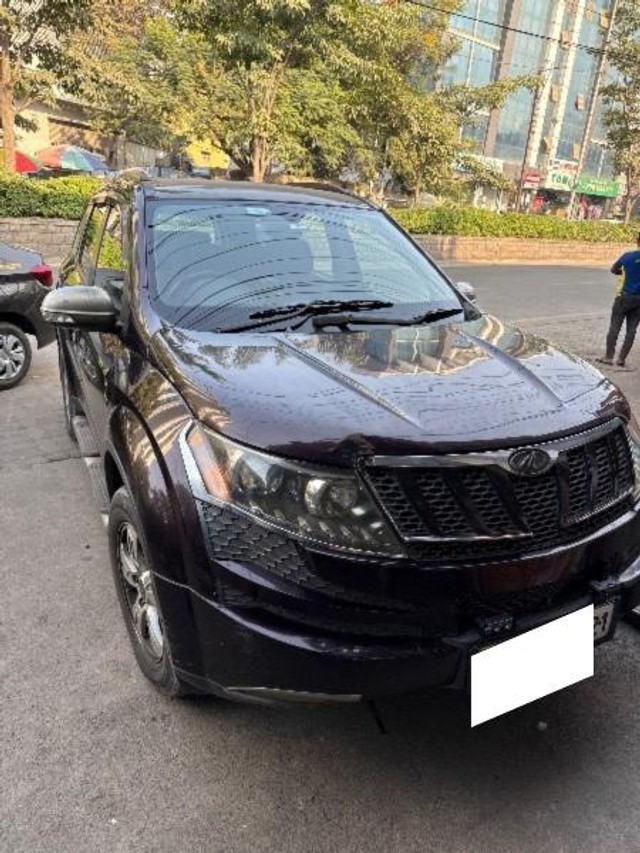 Second-hand 2013 Mahindra XUV500 W8 FWD for sale in East Godavari-4