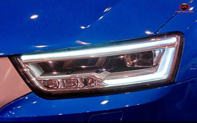 Second-hand 2017 Audi Q3 30 TDI for sale in New Delhi-12