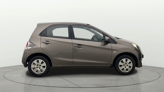 Second-hand 2014 Honda Brio S MT for sale in Chennai-12