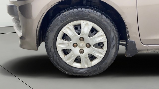 Second-hand 2014 Honda Brio S MT for sale in Chennai-29