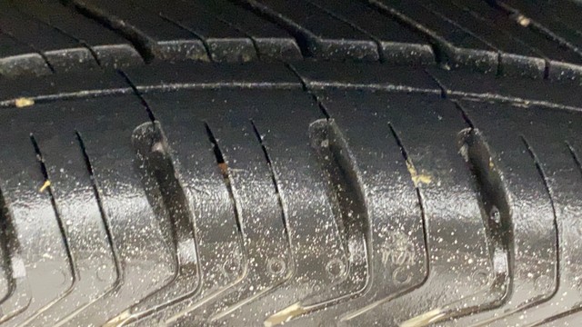 Second-hand 2014 Honda Brio S MT for sale in Chennai-5