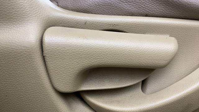 Second-hand 2014 Honda Brio S MT for sale in Chennai-8