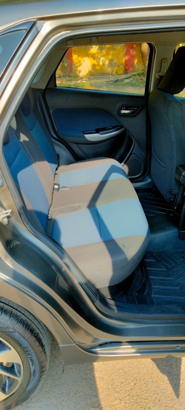 Second-hand 2019 Toyota Glanza G CVT for sale in New Delhi-14