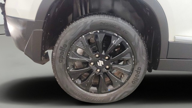 Second-hand 2021 Maruti Vitara Brezza ZXI for sale in Pune-25