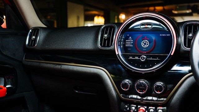 Second-hand 2021 Mini Countryman Cooper S for sale in New Delhi-4