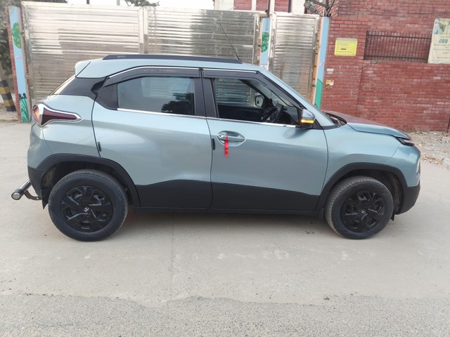 Second-hand 2022 Tata Punch Adventure AMT BSVI for sale in New Delhi-5