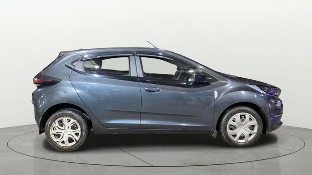 Second-hand 2020 Tata Altroz XT BSVI for sale in Kolkata-1