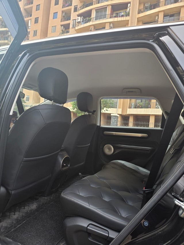 Second-hand 2025 MG Windsor EV Exclusive for sale in Mumbai-7