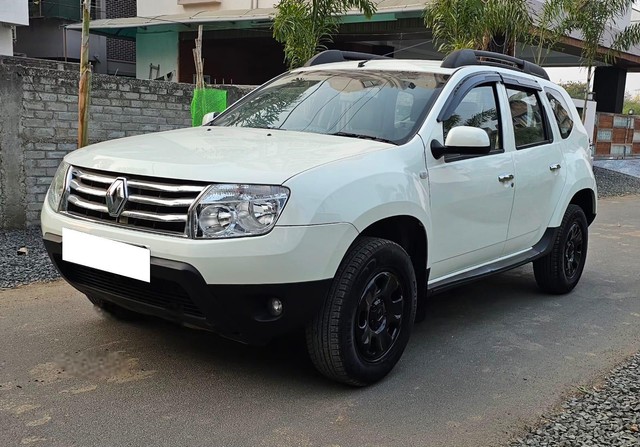 Second-hand 2014 Renault Duster Petrol RxL for sale in Nagpur-2