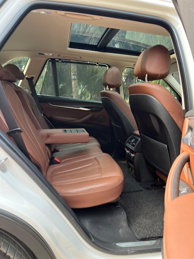 BMW X5 xDrive 30d M Sport Second-hand 2017 BMW X5 xDrive 30d M Sport for sale in Mumbai-39