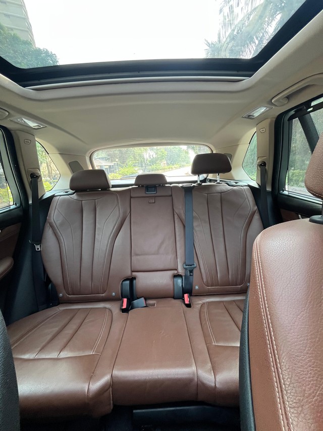 BMW X5 xDrive 30d M Sport Second-hand 2017 BMW X5 xDrive 30d M Sport for sale in Mumbai-43