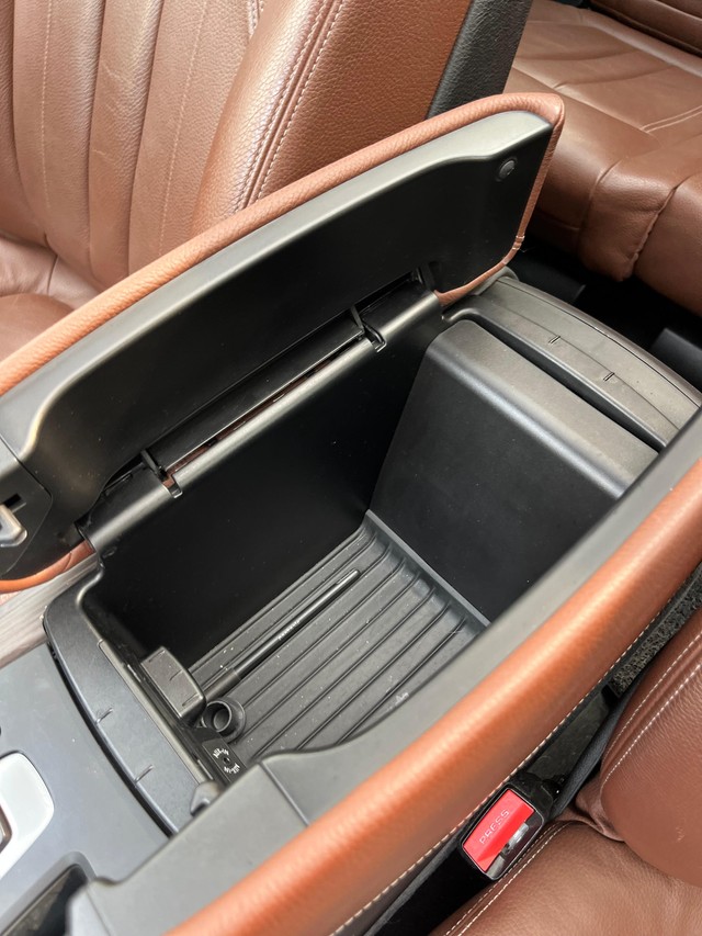 BMW X5 xDrive 30d M Sport Second-hand 2017 BMW X5 xDrive 30d M Sport for sale in Mumbai-36