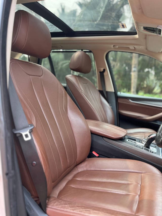 BMW X5 xDrive 30d M Sport Second-hand 2017 BMW X5 xDrive 30d M Sport for sale in Mumbai-45