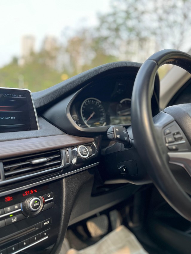 BMW X5 xDrive 30d M Sport Second-hand 2017 BMW X5 xDrive 30d M Sport for sale in Mumbai-22