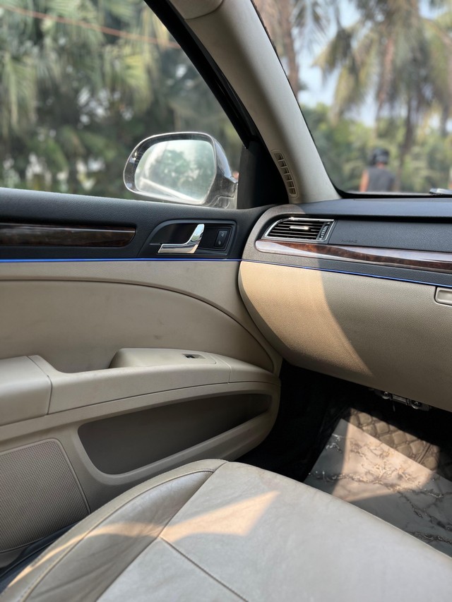 Second-hand 2015 Skoda Superb Ambition 2.0 TDI CR AT for sale in Mumbai-28