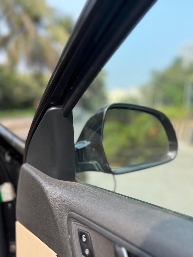 Second-hand 2015 Skoda Superb Ambition 2.0 TDI CR AT for sale in Mumbai-8