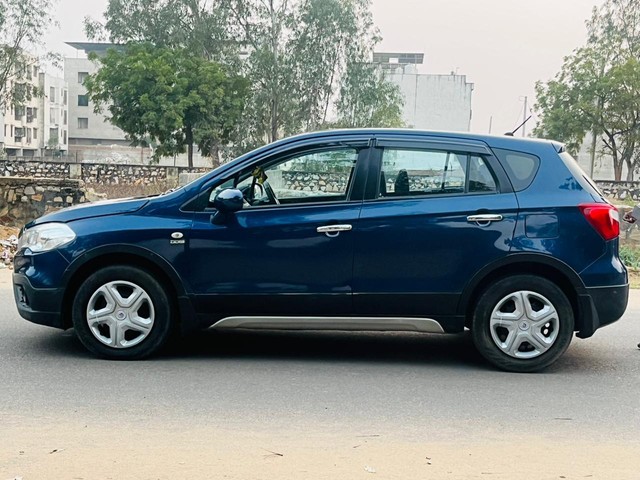 Second-hand 2019 Maruti Suzuki S Cross Sigma DDiS 200 SH for sale in Jaipur-3
