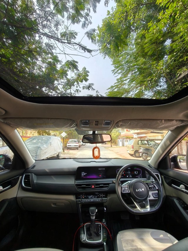 Second-hand 2023 Kia Seltos HTX Diesel AT for sale in Indore-9