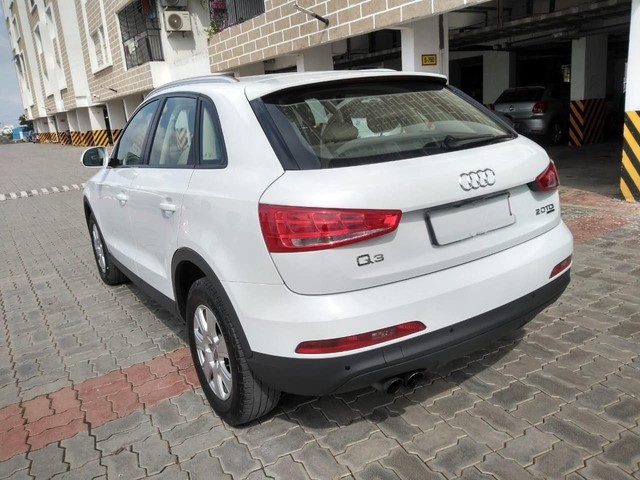 Second-hand 2014 Audi Q3 35 TDI Quattro Premium Plus for sale in Chennai-12