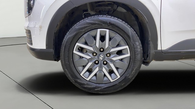 Second-hand 2022 Hyundai Venue S Turbo iMT for sale in Navi Mumbai-25