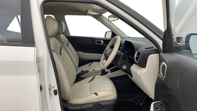 Second-hand 2022 Hyundai Venue S Turbo iMT for sale in Navi Mumbai-15