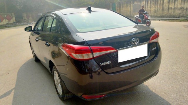 Second-hand 2018 Toyota Yaris G CVT BSIV for sale in New Delhi-10