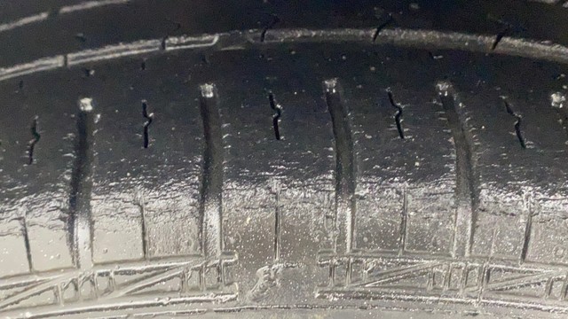 Hyundai EON Magna Plus Second-hand 2013 Hyundai EON Magna Plus for sale in Chennai-1