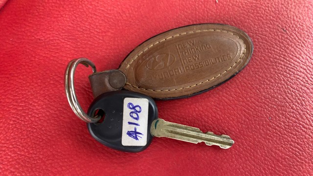 Hyundai EON Magna Plus Second-hand 2013 Hyundai EON Magna Plus for sale in Chennai-4