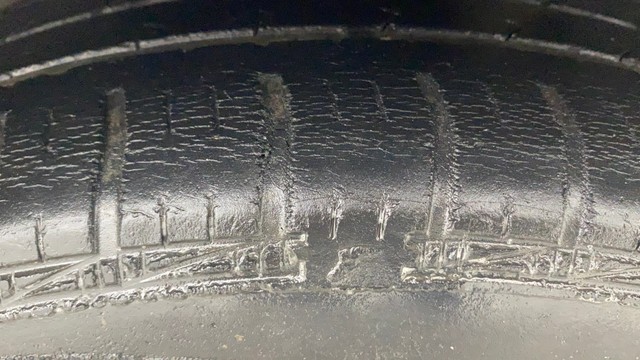 Hyundai EON Magna Plus Second-hand 2013 Hyundai EON Magna Plus for sale in Chennai-3