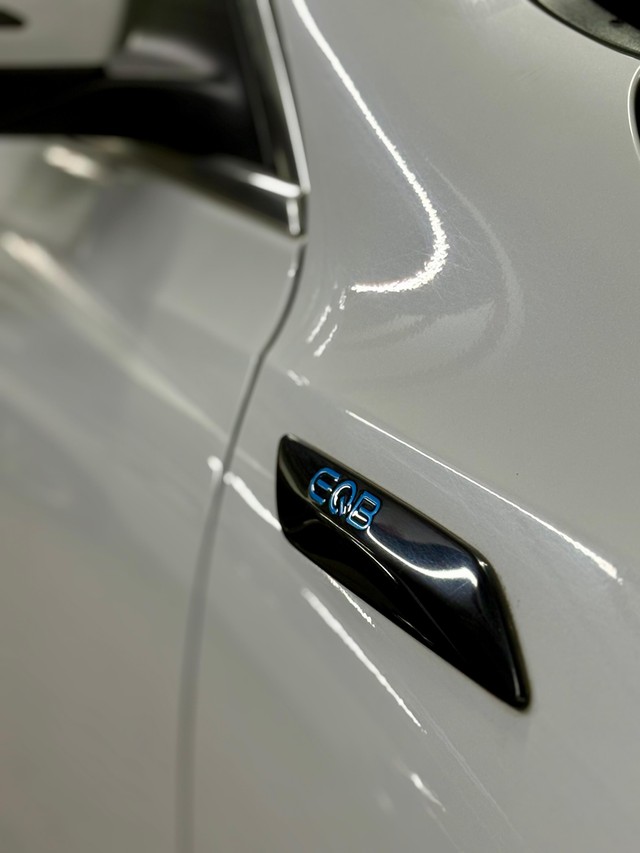 Second-hand 2023 Mercedes-Benz EQB 300 4Matic for sale in Mumbai-6